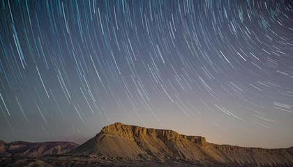 柬媒：柬埔寨国王西哈莫尼和太后莫尼列将访华